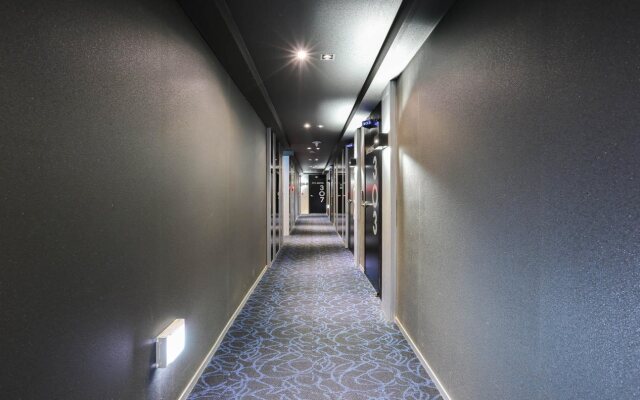 Shangria Hotel