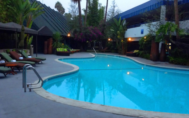 Hotel Current