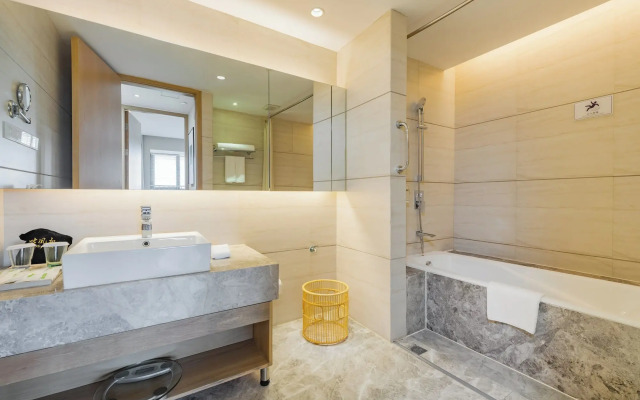 Holiday Inn Hotel and Suites Suzhou Yangcheng Lake by IHG