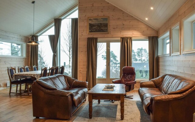 Beautiful Home in Jelsa With 3 Bedrooms