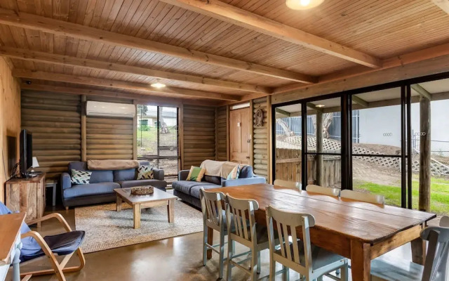 Southern Comfort - Pet Friendly - Beach