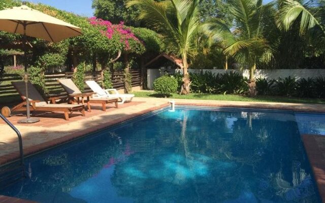 Hotel Rancho Regis