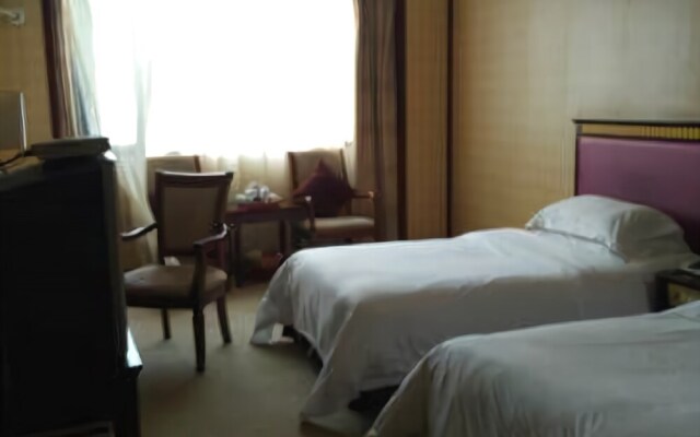 East Lake International Hotel