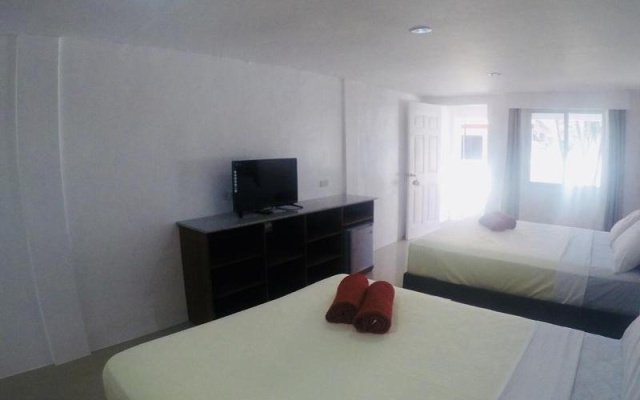 Heartland Hotel Serviced Rooms & Apartments