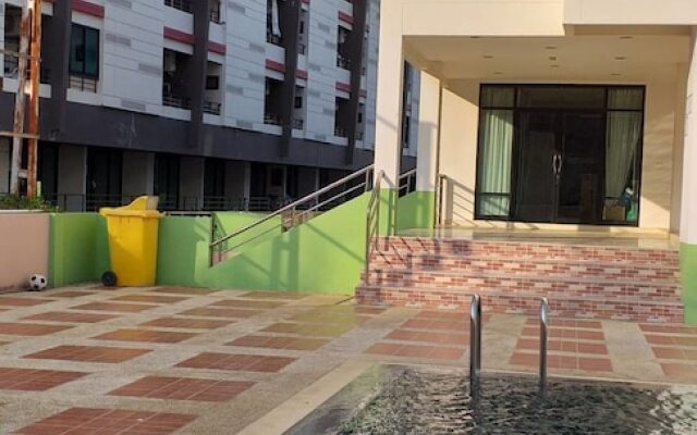 Phuket - Phanason city condo