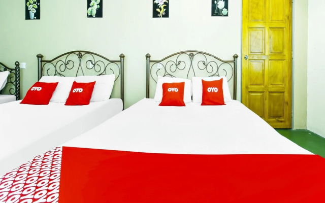 SPOT ON 90477 Hotel Kl2fighter