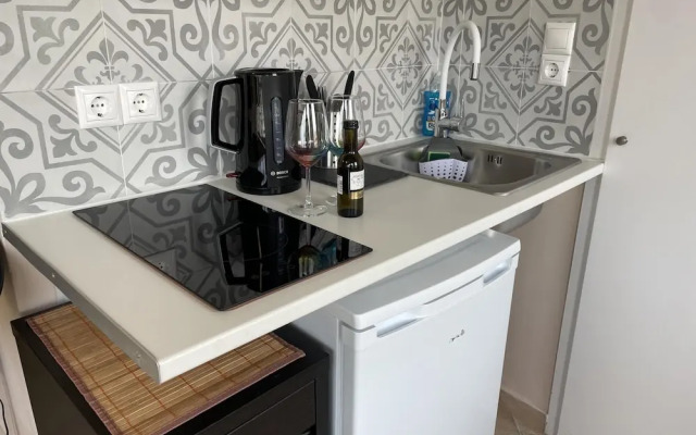 Cozy Apartment in Heart Athens Near Metro Fix 100m