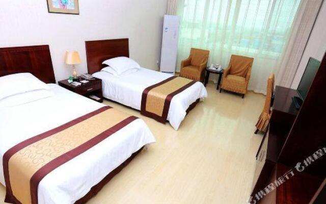Yuandong Holiday Hotel