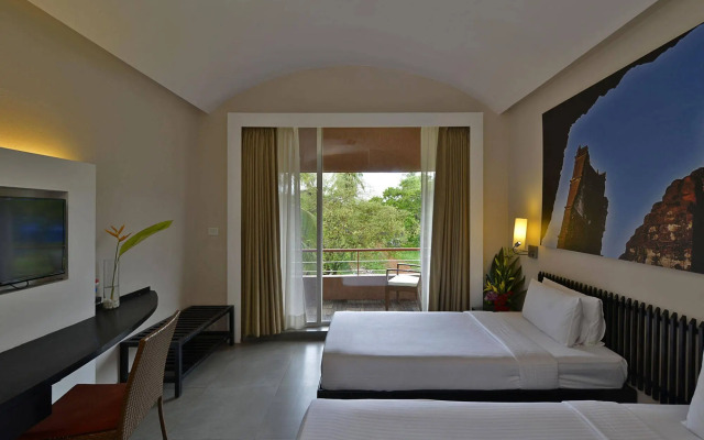 Whispering Palms Beach Resort