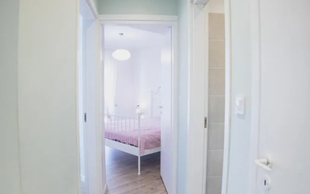 Valentini s Uptown Flat