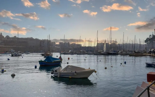 Marina View - Front of Sea Cospicua
