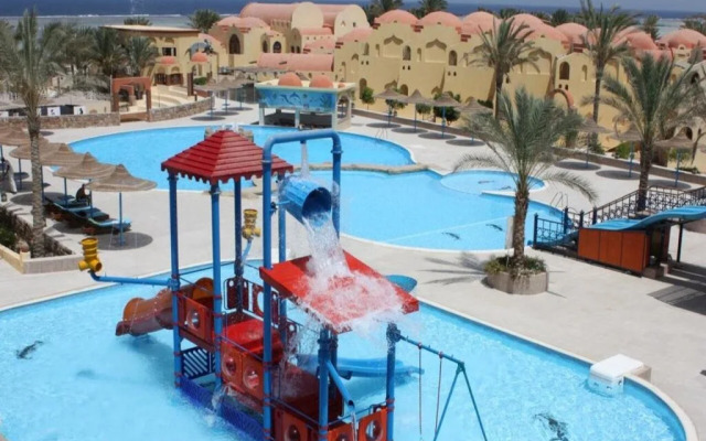 Protels Beach Club & SPA