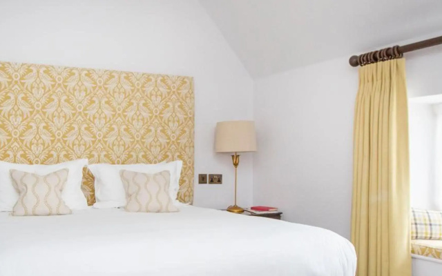 Lords of the Manor Hotel