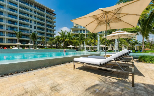 Vacation Homes Pool Villa