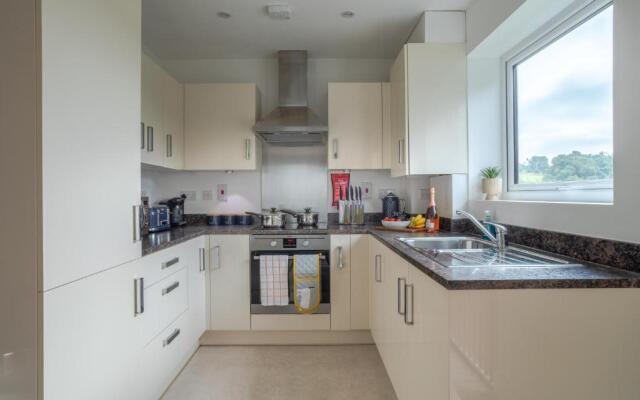 Cosy 1 Bed Apartment with LillyRose Apartments, Free Parking, Free Wi-Fi, Hemel Hempstead