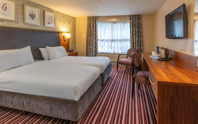 Gloucester Robinswood Hotel, BW Signature Collection