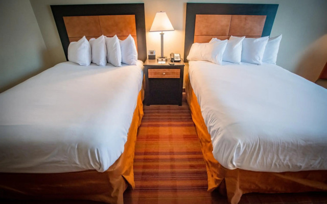 Exton Hotel & Conference Center
