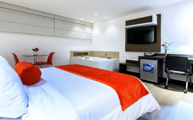 Loyds Hotel