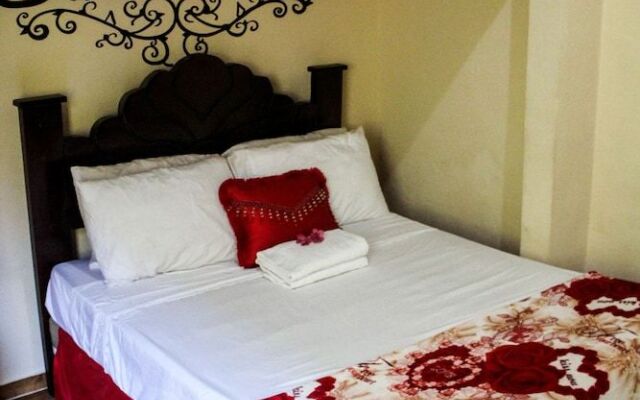 Colonial Charm Hostel