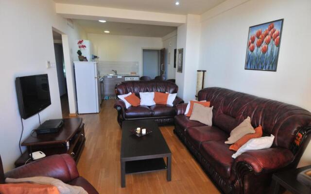Ithaki Phinikoudes Apartment No. 202