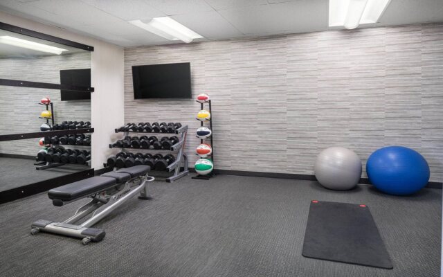 Courtyard by Marriott Pleasanton