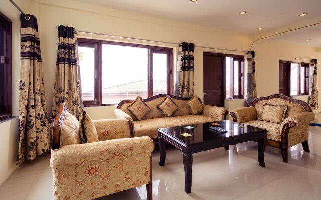 Oyo Home 14288 Luxury 3Bhk