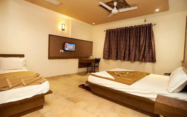 Hotel Sai Suraj Park