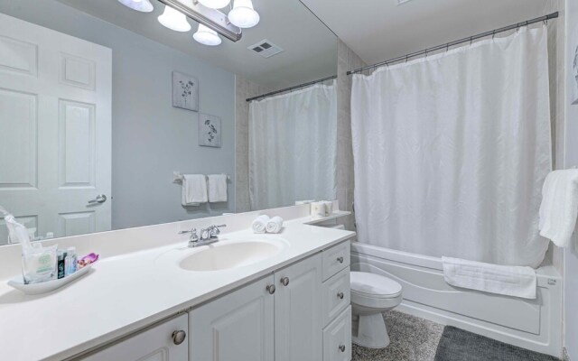 Pelicanstay at Square One Mall