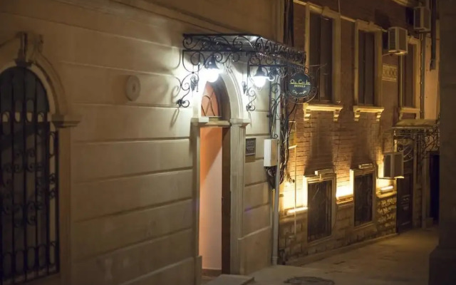 City Walls Hotel