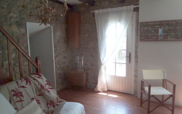 House With 2 Bedrooms in Pléhédel, With Enclosed Garden and Wifi - 8 k