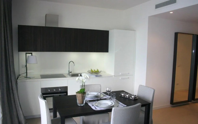 Bellagio Lake Resort Luxury Apartment