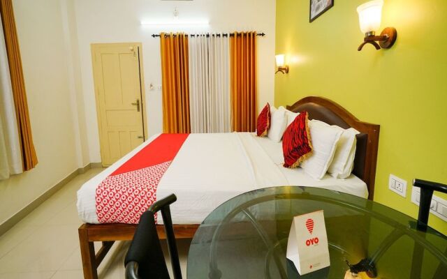 OYO 16617 Rayan Residency