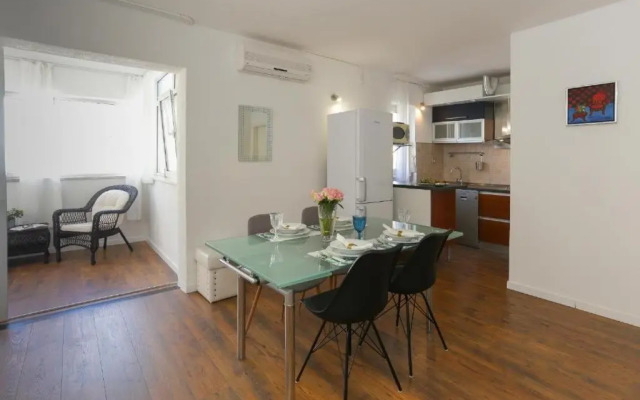 Apartments by the sea Okrug Gornji, Ciovo - 18798