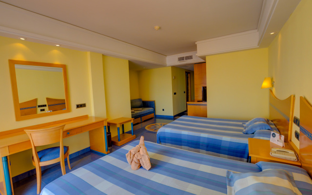 SBH Crystal Beach Hotel & Suites - Adults Only