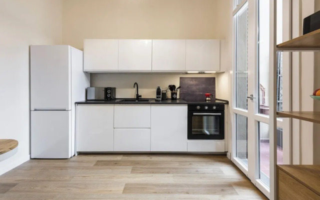 Salutati Apartments by MMega