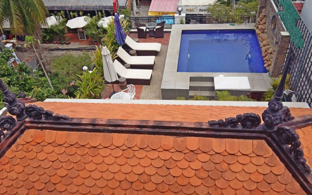 Number 9 Hotel