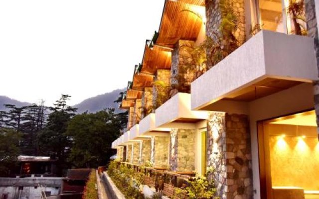 Seasons Hotel & Resorts Nainital