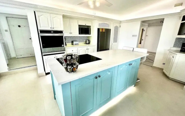 Luxury 4 Bed Villa in Barbados With Amazing Views