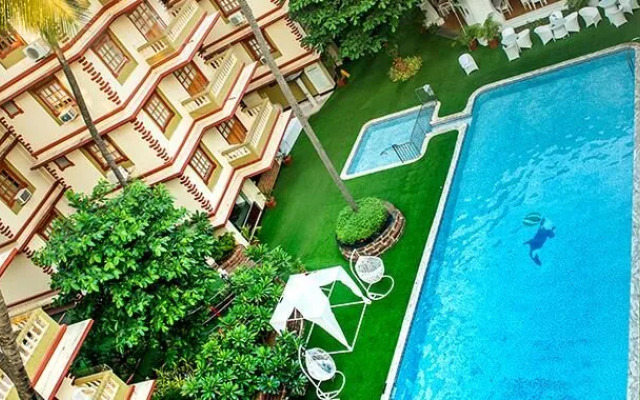 Hotel Tanjo Highland With Pool, Candolim Beach