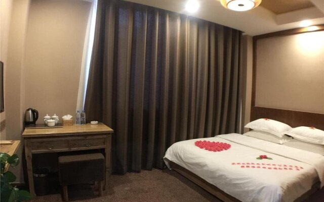 Gujun Hotel