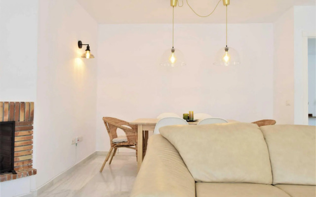 Ático dúplex-Urbanización Los Naranjos