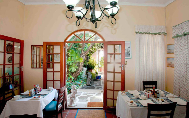 Athenian Villa