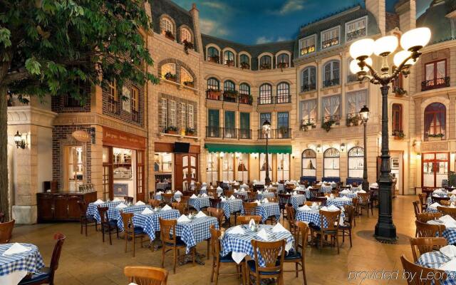Paris Las Vegas Resort & Casino