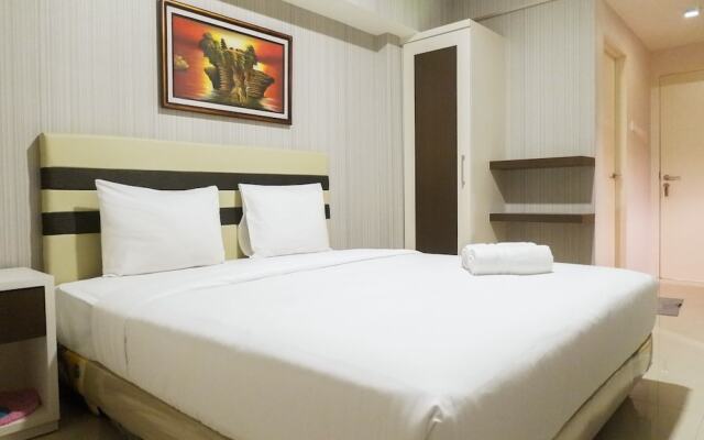 Private Studio Apartment Connected to Mall at Supermall Mansion