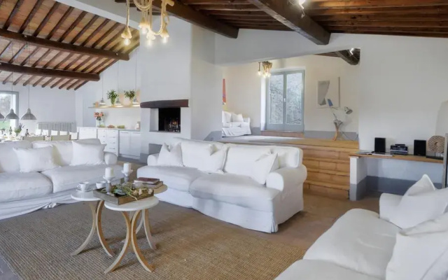 Villa Carmeli 12 2 in Acquapendente