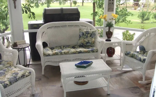 Honey Farm Bed & Breakfast