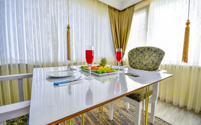 Loca Suit Otel