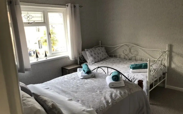 3br-sleeps6-garden-mountain &near 4 Falls Walks on