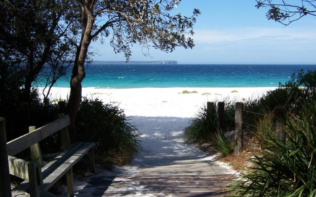 Treehouse Jervis Bay