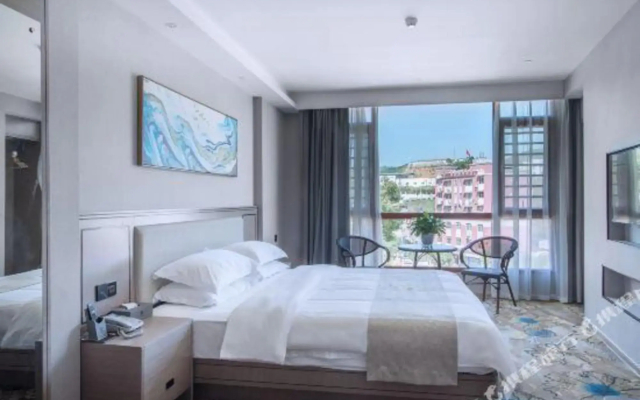 1700 Hotel